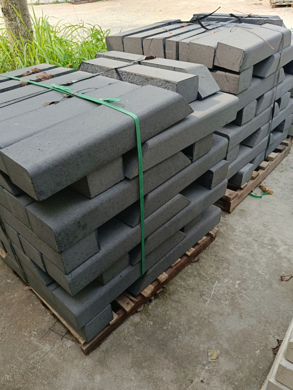 Bó vỉa gốc cây 10x15x70cm - Gạch Bắc Việt - Công Ty Cổ Phần Tư Vấn Và Xây Dựng Hạ Tầng Kỹ Thuật Bắc Việt